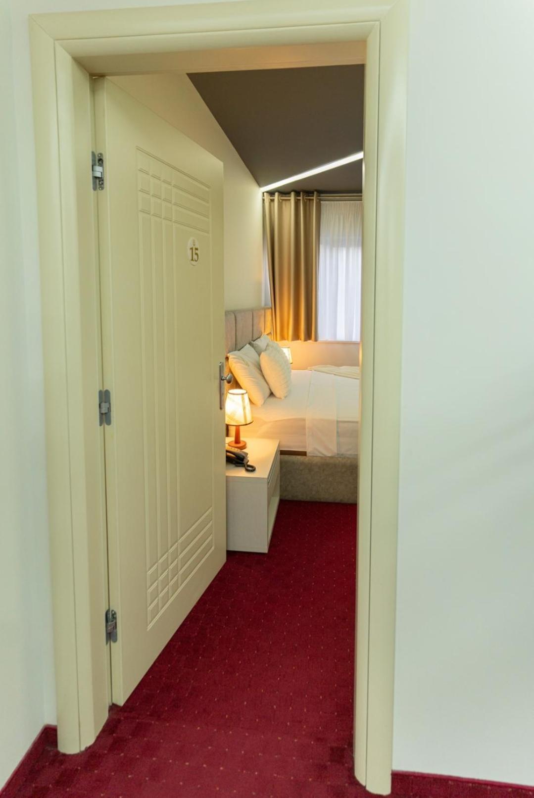 Alko Hotel Shkodra Exterior foto